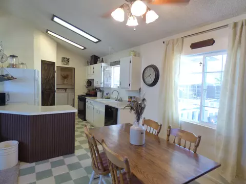 6101 Sespe Ave, Mojave, CA 93501 photo 20