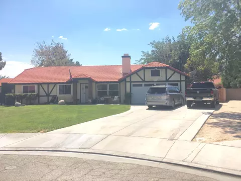43319 Yale Ct, Lancaster, CA 93536 photo 1