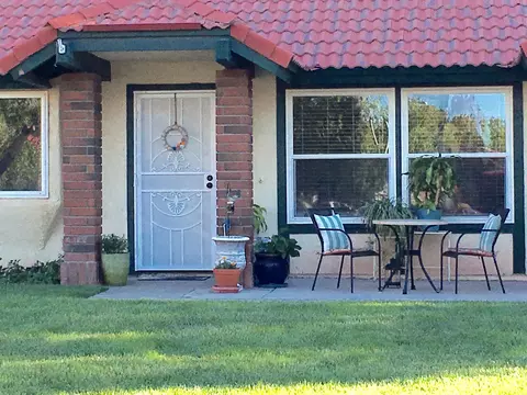 43319 Yale Ct, Lancaster, CA 93536 photo 2