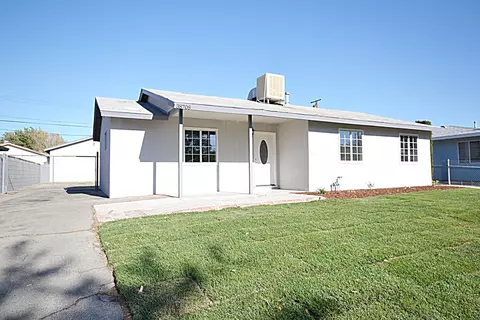 38708 36th St E, Palmdale, CA 93550 photo 1