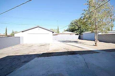 38708 36th St E, Palmdale, CA 93550 photo 15