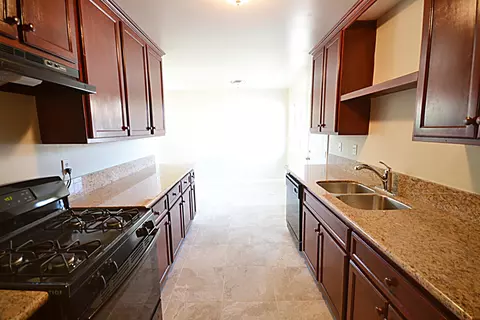 38708 36th St E, Palmdale, CA 93550 photo 5