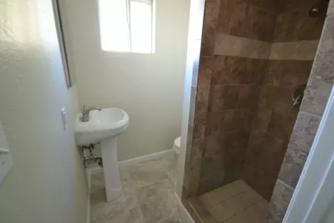 38708 36th St E, Palmdale, CA 93550 photo 13