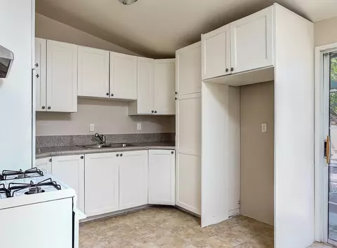 44609 Gingham Ave, Lancaster, CA 93535 photo 9