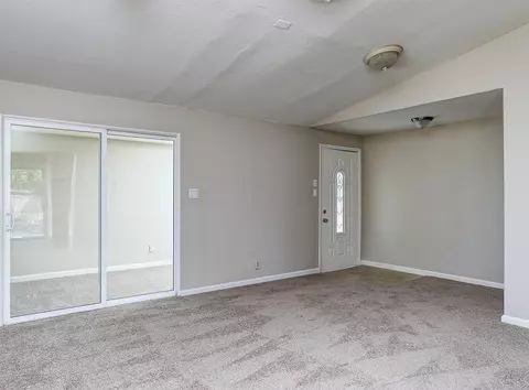 44609 Gingham Ave, Lancaster, CA 93535 photo 5