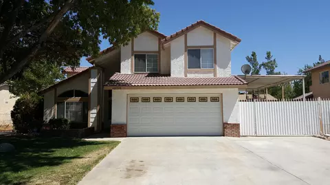 43700 16th St E, Lancaster, CA 93535 photo 1