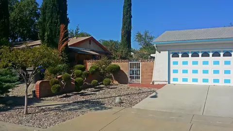 37841 28th St E, Palmdale, CA 93550 photo 4