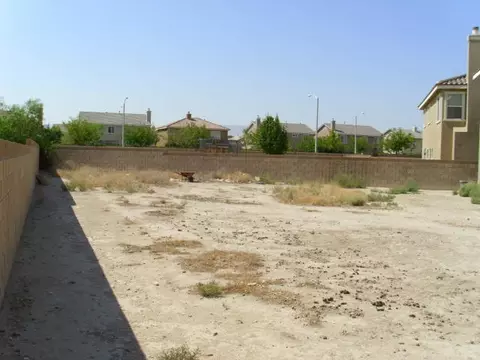 44014 Marbella St, Lancaster, CA 93536 photo 7