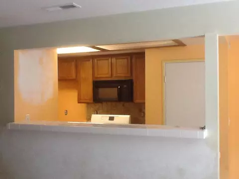 28159 Robin Ave, Santa Clarita, CA 91350 photo 7