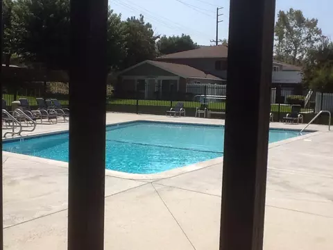 28159 Robin Ave, Santa Clarita, CA 91350 photo 22