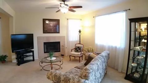 43363 Brandon Thomas Way, Lancaster, CA 93536 photo 17