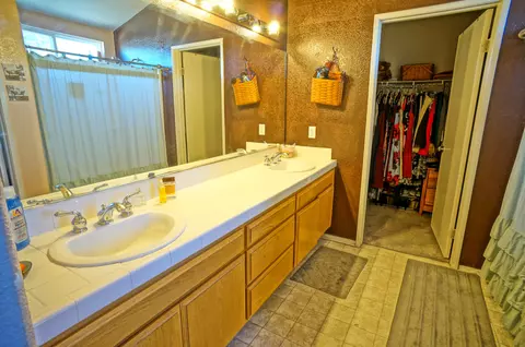 5401 Cisero Dr, Palmdale, CA 93552 photo 12