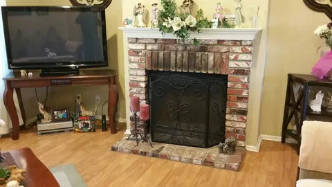 37441 18th St E, Palmdale, CA 93550 photo 9