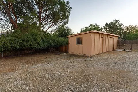 32941 Crown Valley Rd, Acton, CA 93510 photo 22