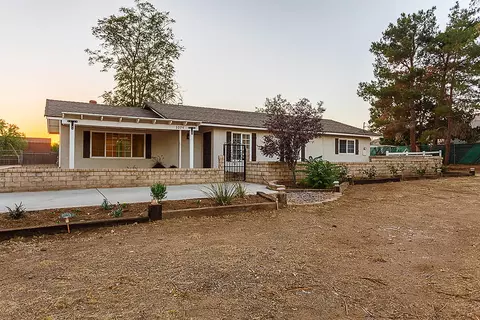 32941 Crown Valley Rd, Acton, CA 93510 photo 1