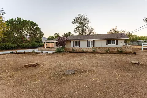 32941 Crown Valley Rd, Acton, CA 93510 photo 3