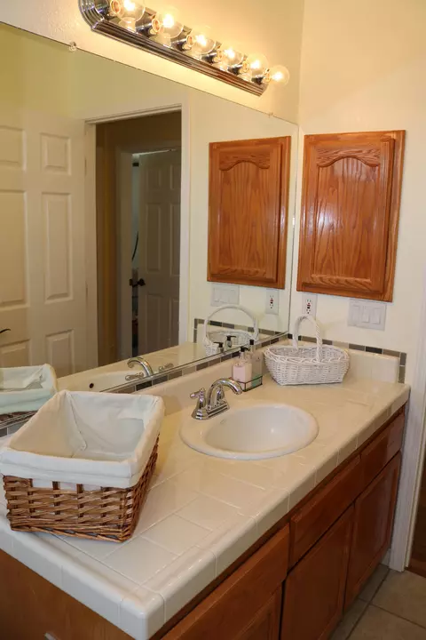 28341 Burlingame Ct, Tehachapi, CA 93561 photo 23