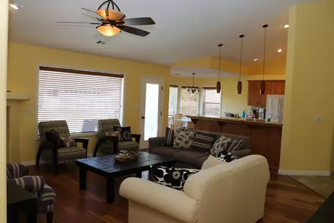 28341 Burlingame Ct, Tehachapi, CA 93561 photo 7