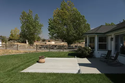 28341 Burlingame Ct, Tehachapi, CA 93561 photo 48