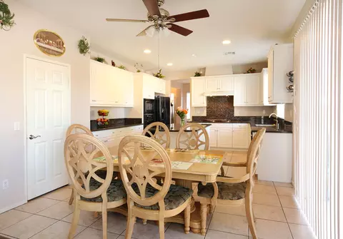 4751 Jade Ct, Lancaster, CA 93536 photo 10
