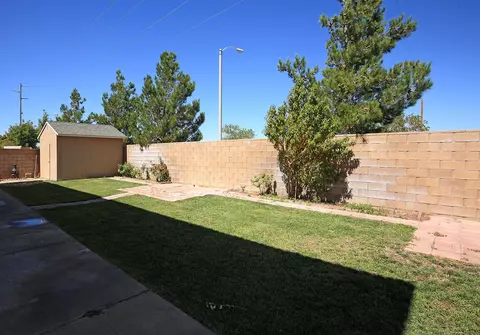 4751 Jade Ct, Lancaster, CA 93536 photo 15