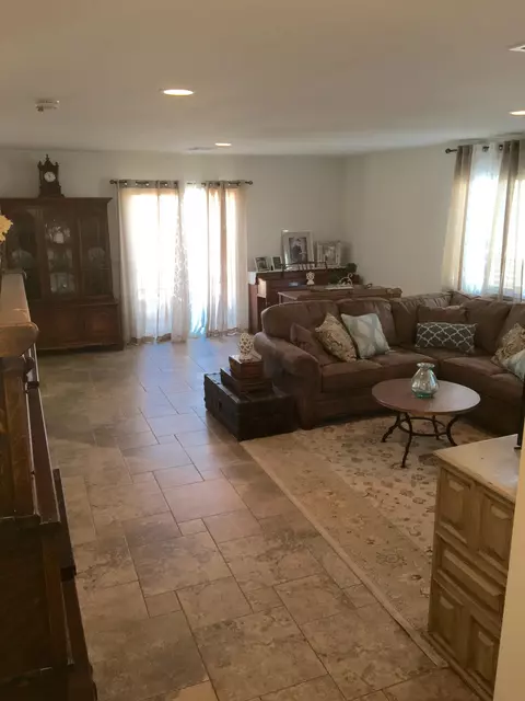 43031 57th St W, Lancaster, CA 93536 photo 9