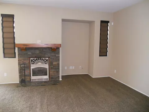 1402 Alder Ave, Tehachapi, CA 93561 photo 4