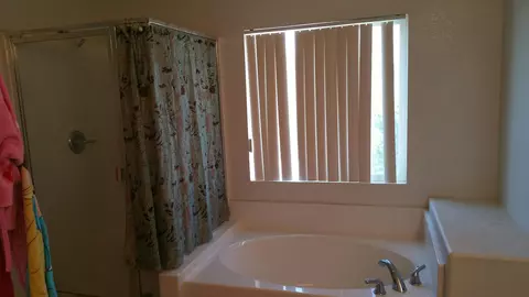 1807 Ivesbrook St E, Lancaster, CA 93535 photo 44