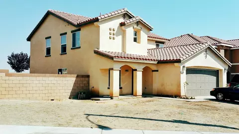 1807 Ivesbrook St E, Lancaster, CA 93535 photo 6