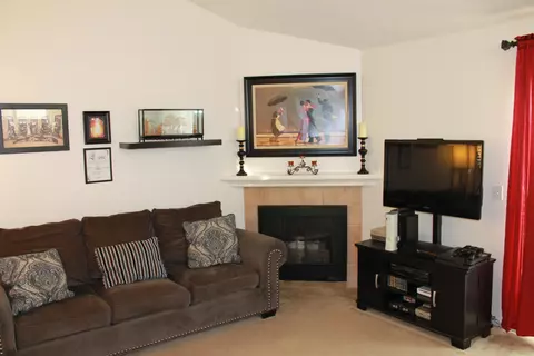 44508 15th St UNIT 7, Lancaster, CA 93535 photo 4
