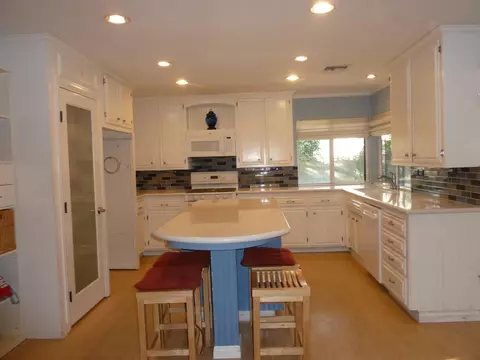 2801 Perfect Pl, Lancaster, CA 93536 photo 3