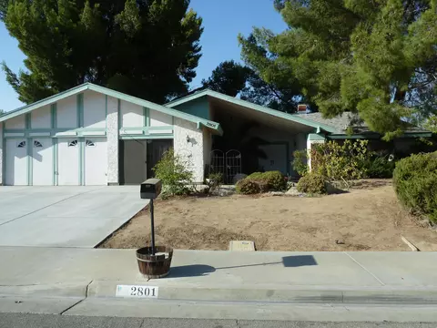 2801 Perfect Pl, Lancaster, CA 93536 photo 1