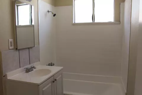 44738 6th St E, Lancaster, CA 93535 photo 17