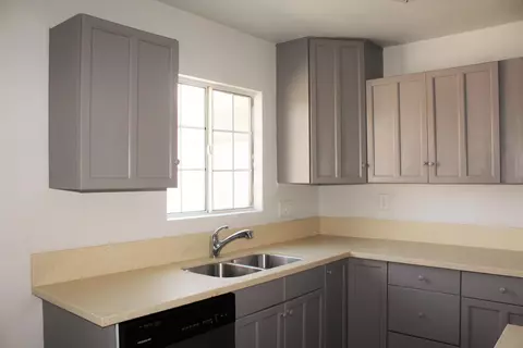 44334 3rd St E, Lancaster, CA 93535 photo 6
