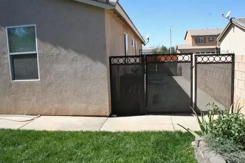 43824 59th St W, Lancaster, CA 93536 photo 25