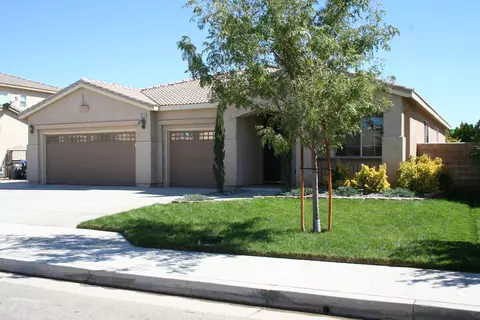43824 59th St W, Lancaster, CA 93536 photo 1
