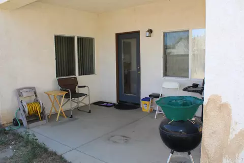 1739 Pinecone Ct, Lancaster, CA 93535 photo 18