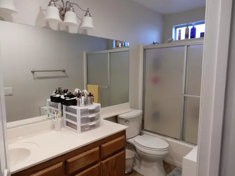 2811 Lavida Dr, Lancaster, CA 93535 photo 20