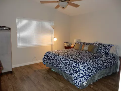 2811 Lavida Dr, Lancaster, CA 93535 photo 18
