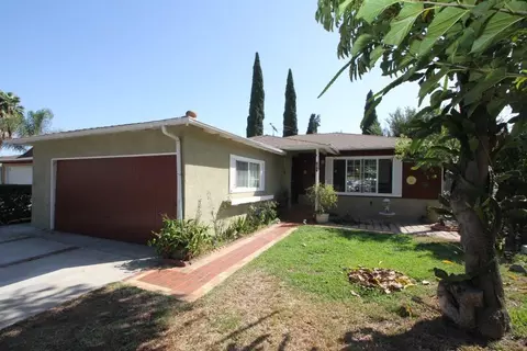 6708 Festina Dr, Paramount, CA 90723 photo 29