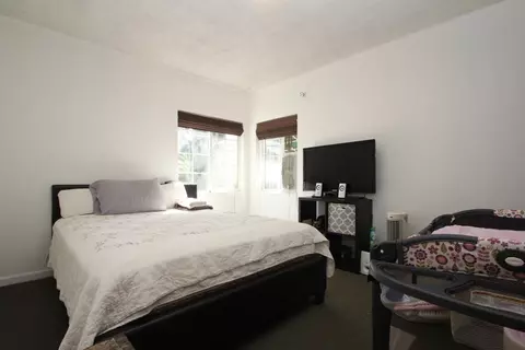 6708 Festina Dr, Paramount, CA 90723 photo 9