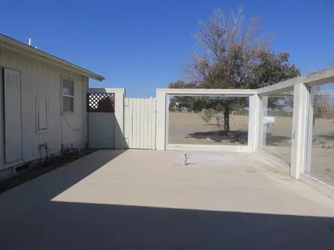3578 Sierra Rd, Phelan, CA 92371 photo 5