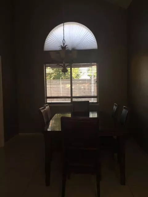 1630 E Norberry St E, Lancaster, CA 93535 photo 7