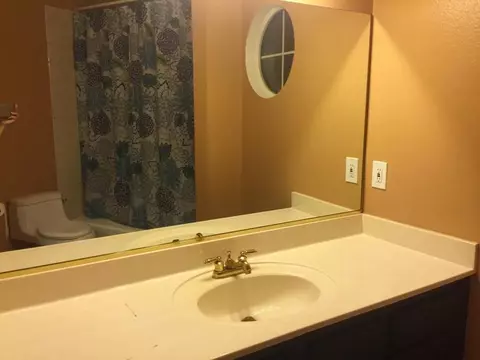 1630 E Norberry St E, Lancaster, CA 93535 photo 11