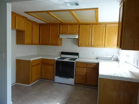 45327 18th St E, Lancaster, CA 93535 photo 5