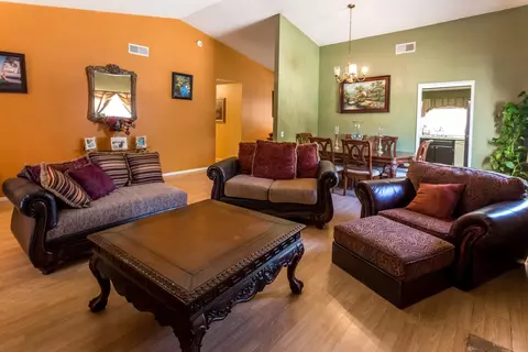 43840 Delgado Ct, Lancaster, CA 93535 photo 4