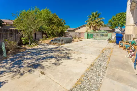 43840 Delgado Ct, Lancaster, CA 93535 photo 24