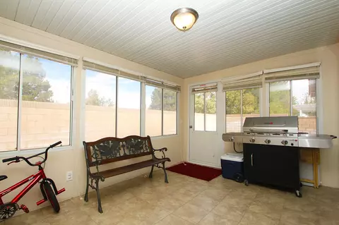 1521 Camran Ave, Lancaster, CA 93535 photo 9