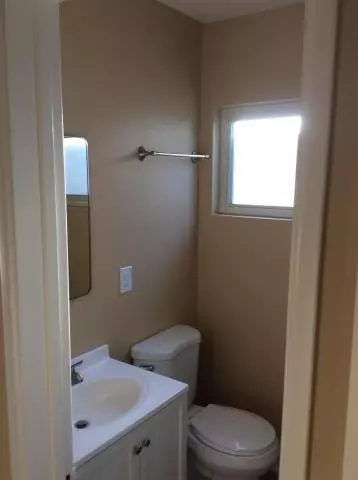 43602 4th St E, Lancaster, CA 93535 photo 9