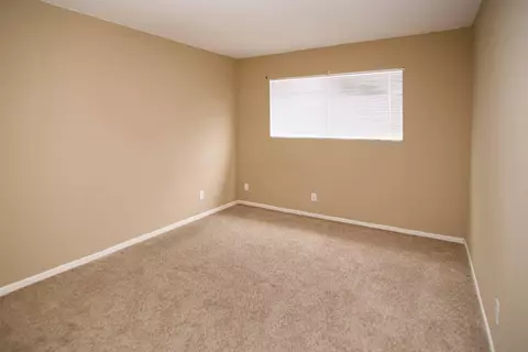 16619 Newmont Ave, Lancaster, CA 93535 photo 14